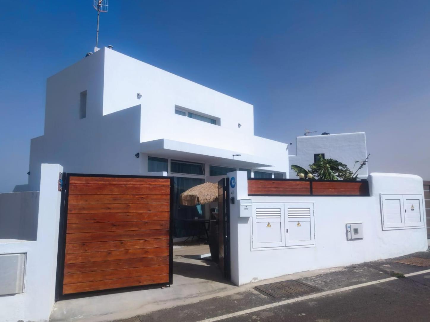 Paisaje Lunar Tinajo Exterior photo